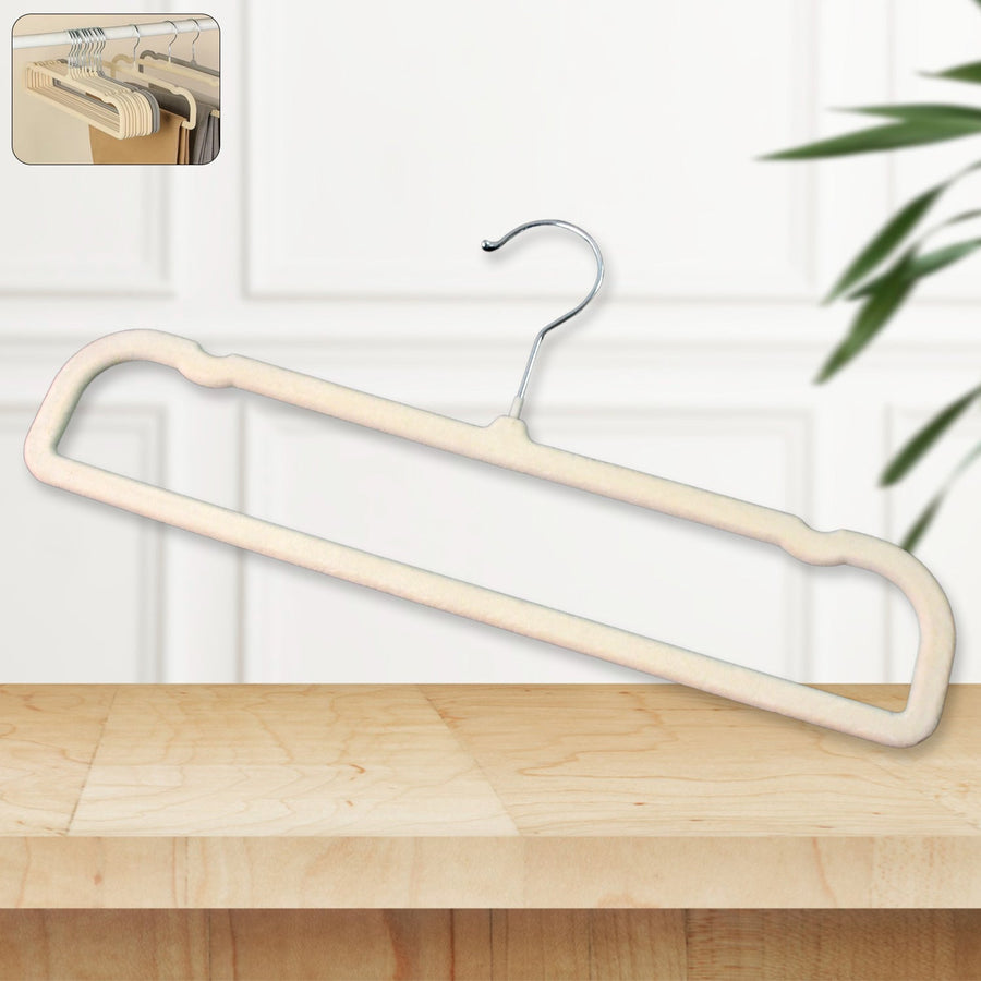 Premium Velvet Non-Slip Cloth Hanger with Metal Hook (1 Pc)
